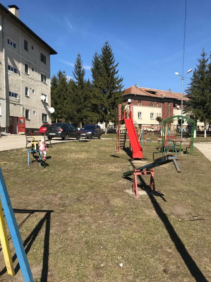 شقة Garsoniera Mandrilor Slănic المظهر الخارجي الصورة