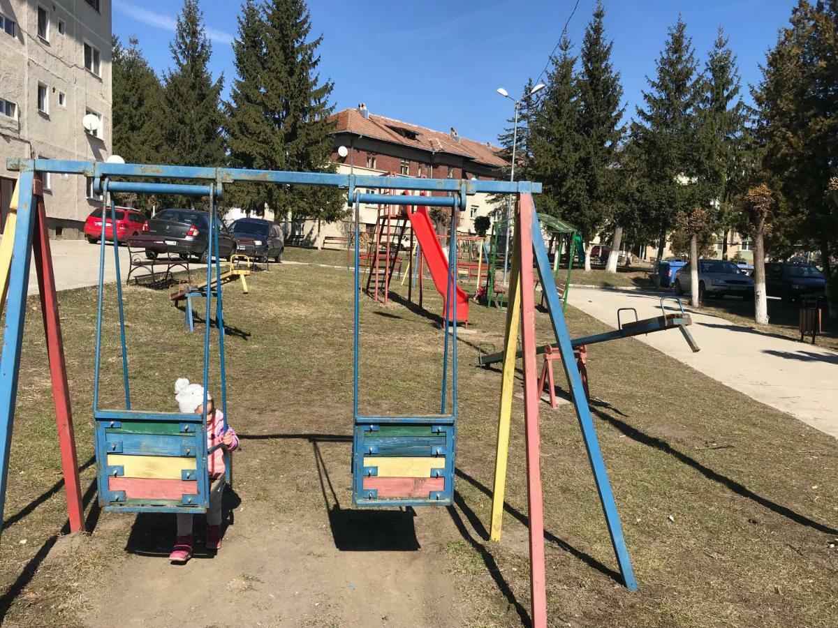 شقة Garsoniera Mandrilor Slănic المظهر الخارجي الصورة